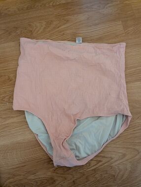 High-Waist Ribbed Bikini Bottoms - Light Pink